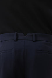 Pantaloni scurți croiți din lână