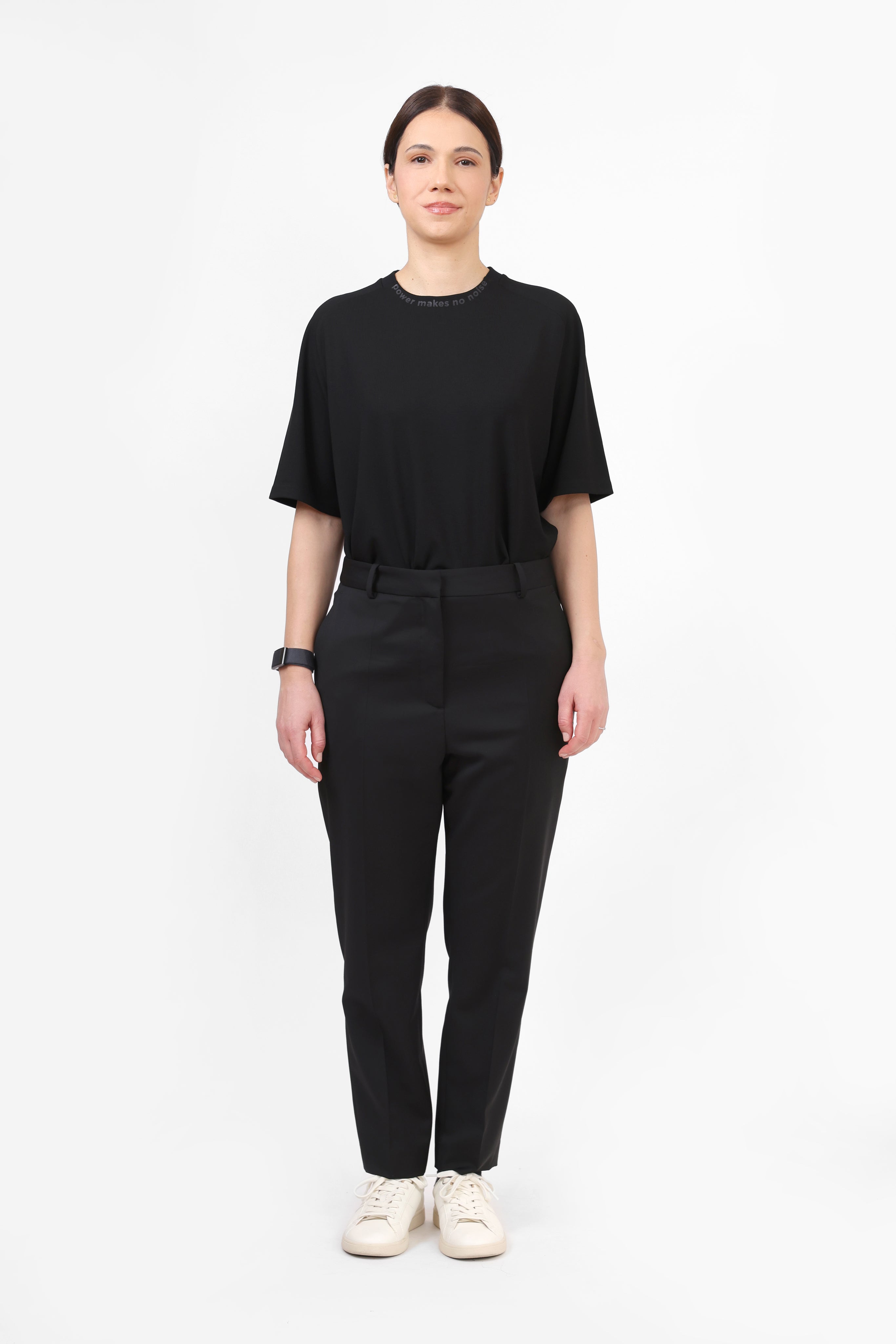 Pantaloni de lână croiți (femei)