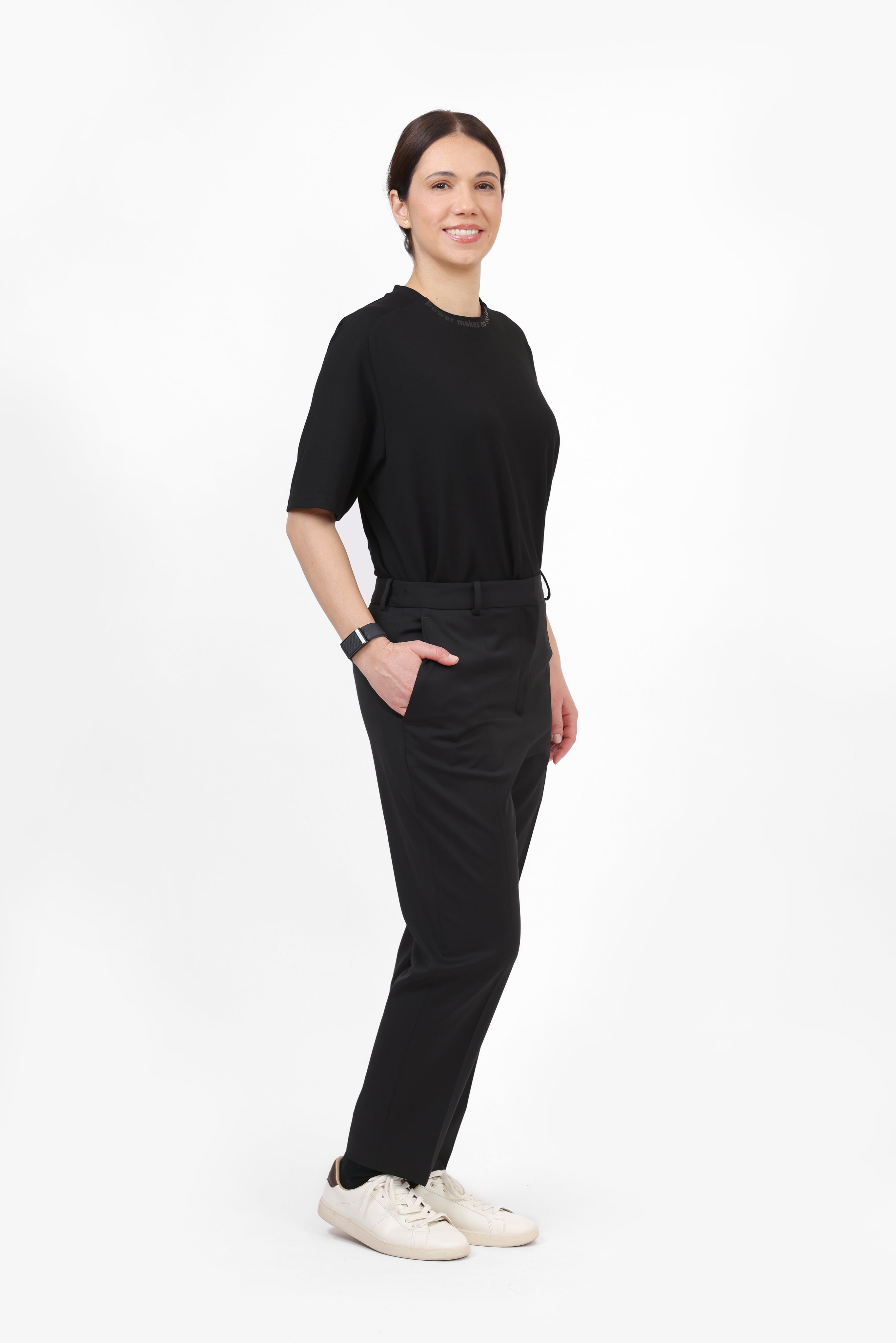 Pantaloni de lână croiți (femei)