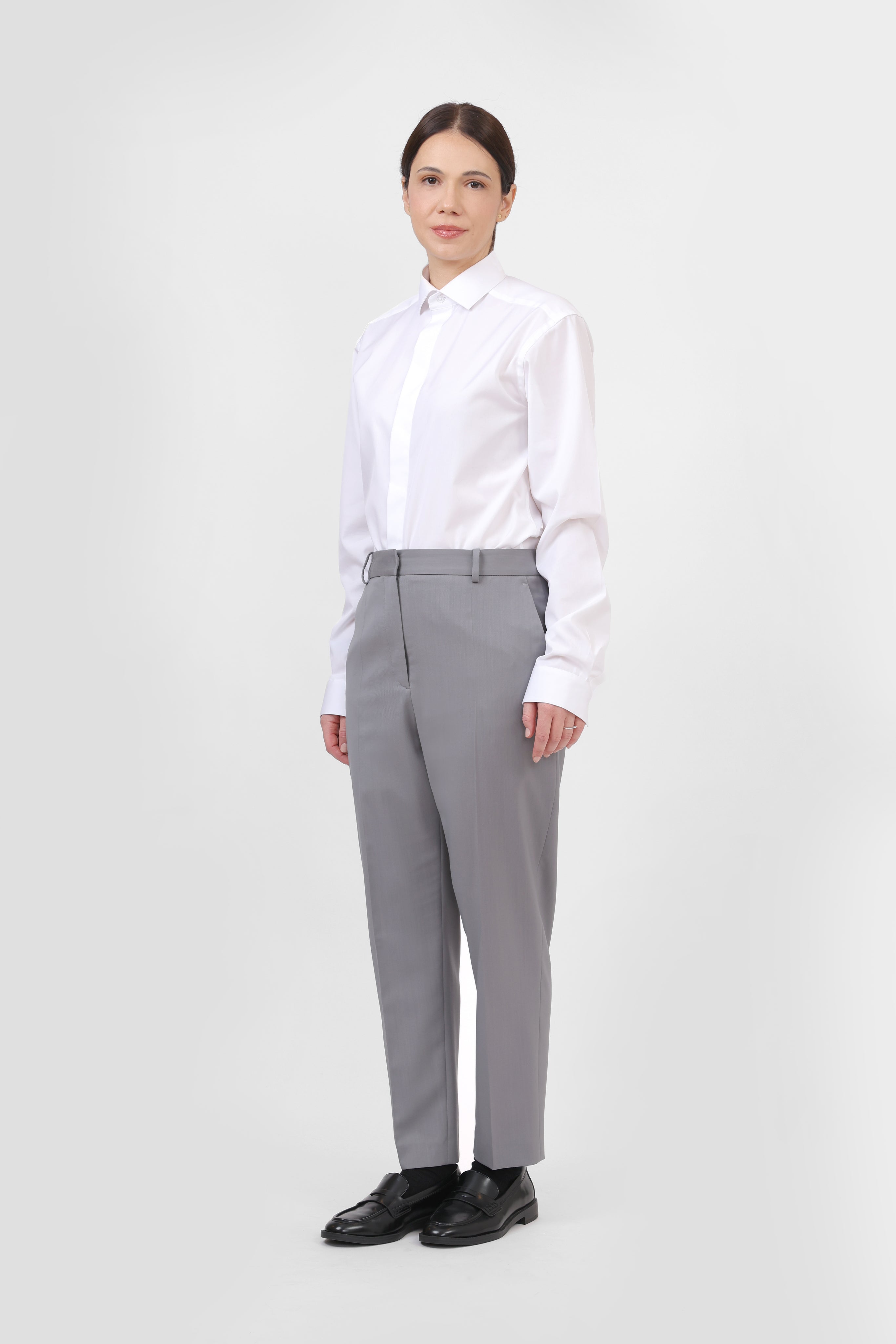 Pantaloni de lână croiți (femei)